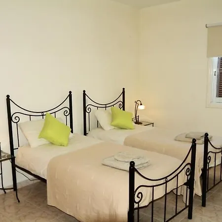 Panoramic Sea Views & Stunning Akamas Views - With Private Pool, Wifi, Ac & Bbq Neo Chorio