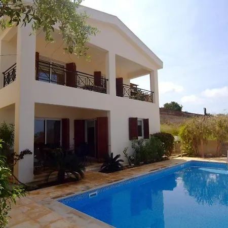 Hotel Panoramic Sea Views & Stunning Akamas Views - With Private Pool, Wifi, Ac & Bbq