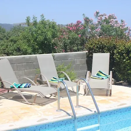 Hotel Panoramic Sea Views & Stunning Akamas Views - With Private Pool, Wifi, Ac & Bbq