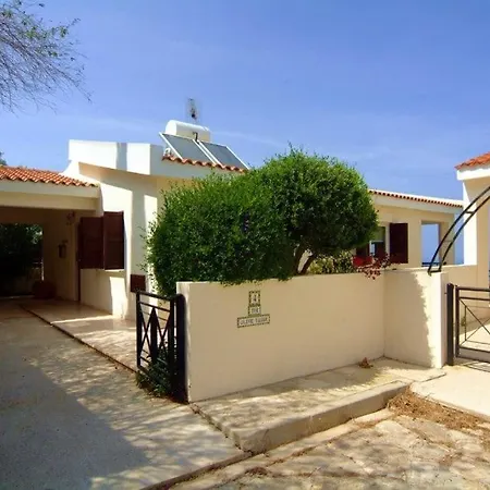 Hotel Panoramic Sea Views & Stunning Akamas Views - With Private Pool, Wifi, Ac & Bbq Neo Chorio