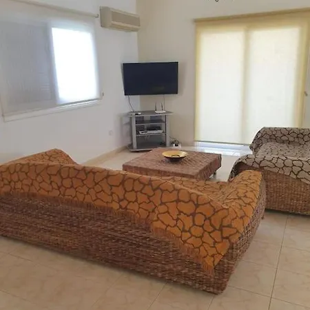 Hotel Panoramic Sea Views & Stunning Akamas Views - With Private Pool, Wifi, Ac & Bbq Neo Chorio