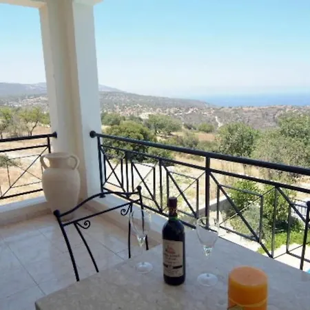 Panoramic Sea Views & Stunning Akamas Views - With Private Pool, Wifi, Ac & Bbq 4*