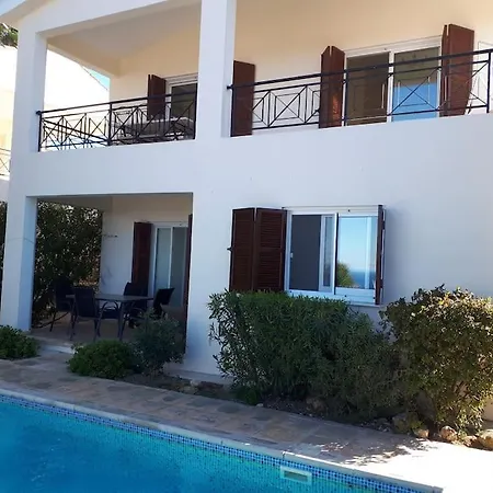 Panoramic Sea Views & Stunning Akamas Views - With Private Pool, Wifi, Ac & Bbq 4* Neo Chorio