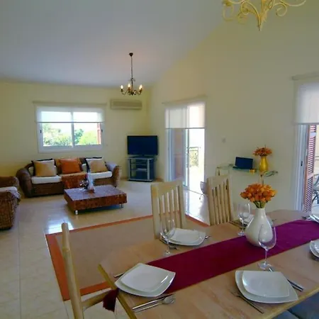 Panoramic Sea Views & Stunning Akamas Views - With Private Pool, Wifi, Ac & Bbq 4*